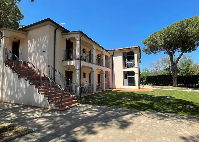 Boschetto Otel