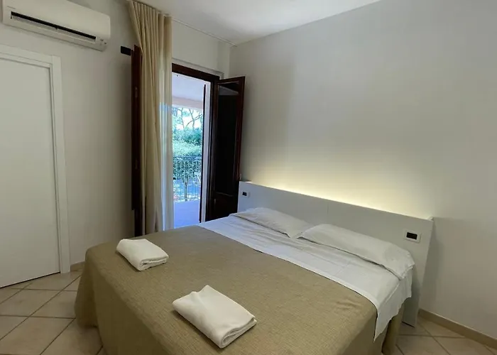 Boschetto Otel
