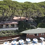 Отель Boschetto Фоллоника