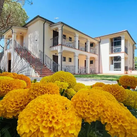 Boschetto Hotel 3*